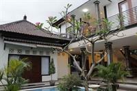 Rice Field Villa Bali Семиняк Екстериор снимка